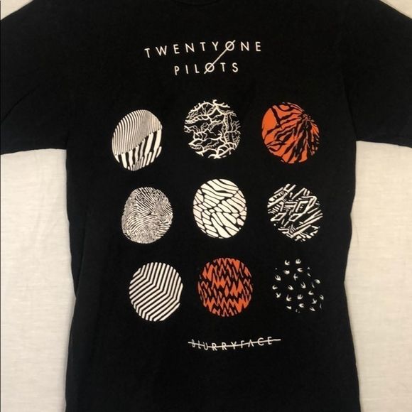 Twenty One Pilots BlurryFace t-shirt Tultex men medium black graphic band tee - Picture 1 of 6